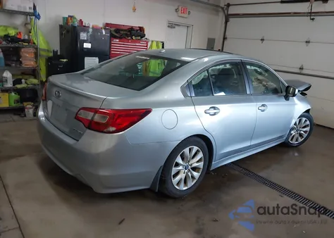 2015 Subaru Legacy 2.5I Premium z USA, uszkodzony, nr VIN 4S3BNBD63F3036874